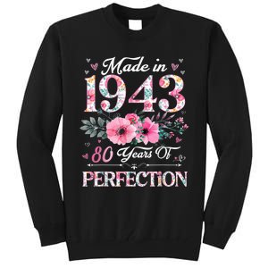 80 Year Old Made In 1943 Floral 80th Birthday Gifts wo Tall Sweatshirt