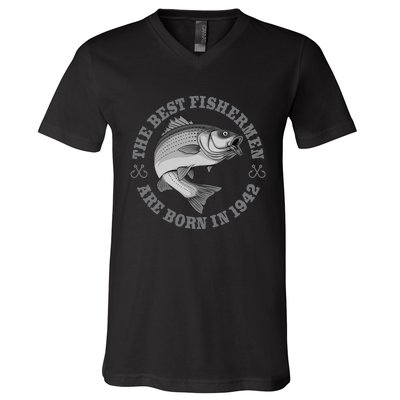 81 Year Old Fisherman Fishing 1942 81st Birthday V-Neck T-Shirt