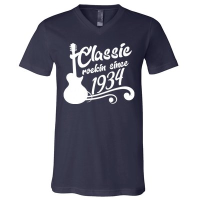 90th Birthday Classic Rockin Since 1934 V-Neck T-Shirt