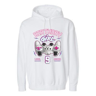 9Th Birthday  Gamer Level 9 Begins Video Games Girls Garment-Dyed Fleece Hoodie