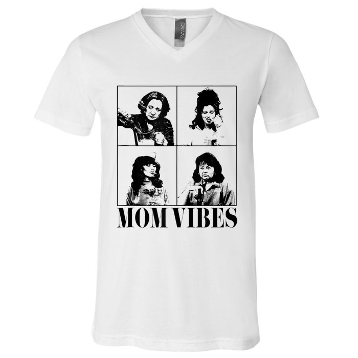 90’S Mom Vibes Vintage Funny Cool Mom Trendy MotherS Day V-Neck T-Shirt