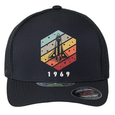 Apollo 11 1969 NASA Space Moon Landing Astronaut Vintage Retro Flexfit Unipanel Trucker Cap