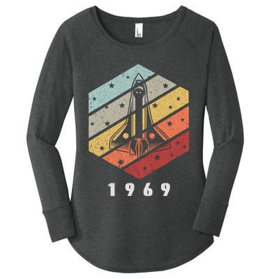 Apollo 11 1969 NASA Space Moon Landing Astronaut Vintage Retro Women's Perfect Tri Tunic Long Sleeve Shirt