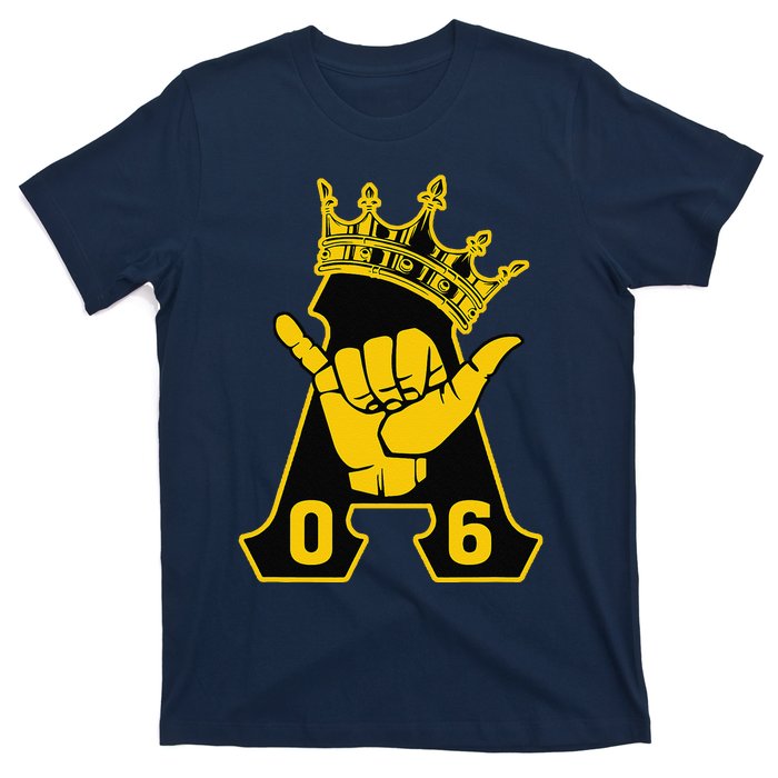 Alpha African 1906 Fraternity Hand Sign Crown T-Shirt