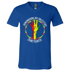 African American Ancestry Black Pride Juneteenth Party Meaningful Gift V-Neck T-Shirt