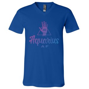 Aquarius Af / Aquarius Birthday Month Astrology And Zodiac Gift V-Neck T-Shirt