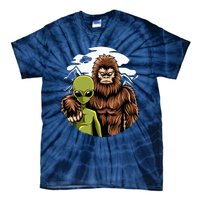 Alien And Bigfoot UFO Abduction Believer Tie-Dye T-Shirt