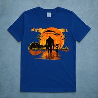Alien And Bigfoot Sasquatch Moon Halloween T-Shirt
