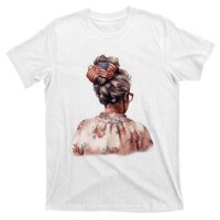 African American Messy Bun Old Lady USA Flag Flowers T-Shirt