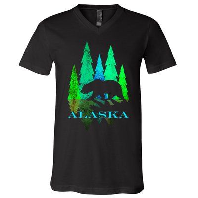 Alaska Alaskan Northern Light Trees With Bear V-Neck T-Shirt