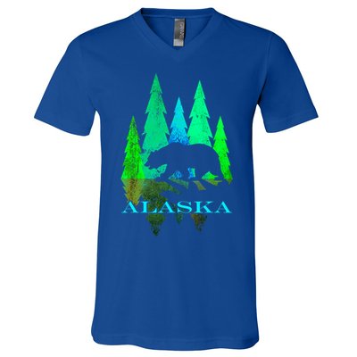 Alaska Alaskan Northern Light Trees With Bear V-Neck T-Shirt