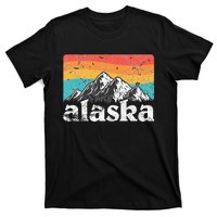 Alaska AK Retro 70s 80s Mountains Nature Distressed T-Shirt