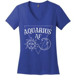 Aquarius Af / Sun And Moon Aquarius Birthday Astrology Design Funny Gift Women's V-Neck T-Shirt