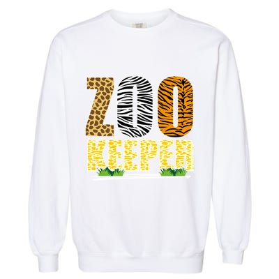 African Animals Zebra Giraffe Zookeeper Zoo Keeper Garment-Dyed Sweatshirt