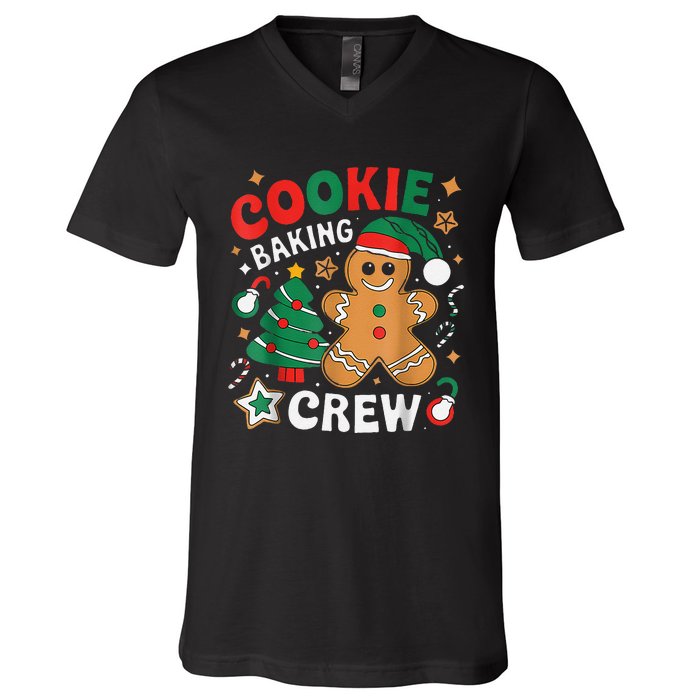 Alien & Bee Christmas Exchange Fun Xmas Cookie Baking Crew V-Neck T-Shirt