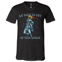 Astronaut Basketball Dunk Outer Space Game Out Of This World V-Neck T-Shirt