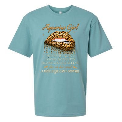 Aquarius Birthday Gifts Funny Leopard Sexy Lip Sueded Cloud Jersey T-Shirt