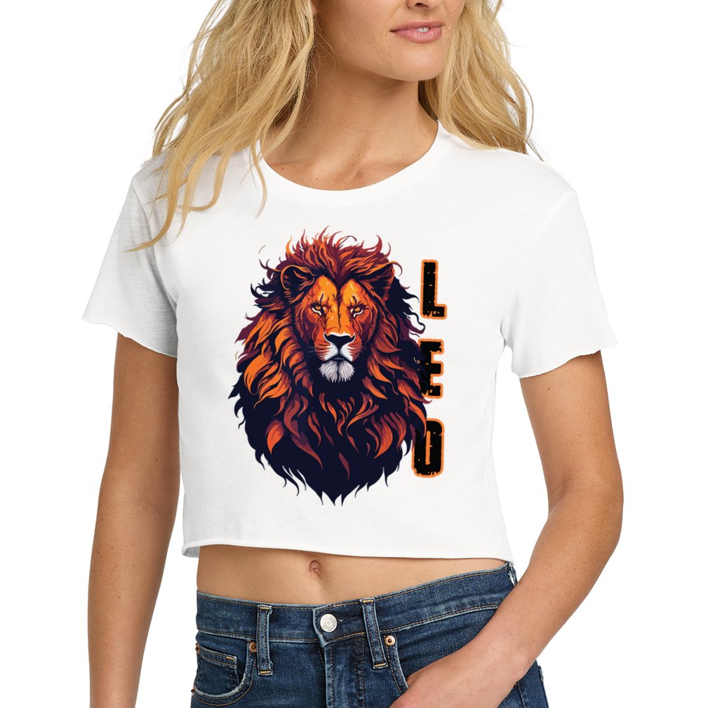 August Birthday Leo Lion Pride Graphic Zodiac Women's Crop Top Tee