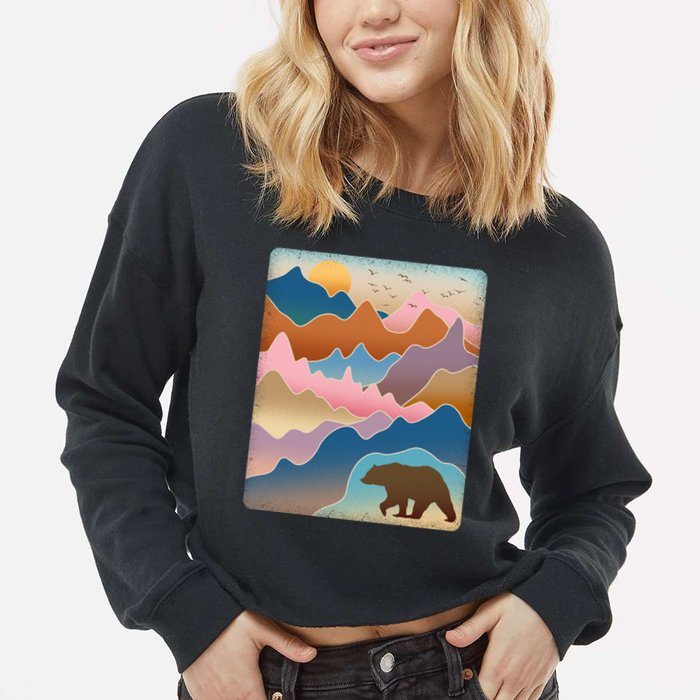 Abstract Bear Mountain Wilderness Cropped Pullover Crew