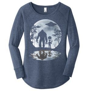 Alien Bigfoot Moon Sasquatch Ufo Extraterrestrial Funny Gift Women's Perfect Tri Tunic Long Sleeve Shirt