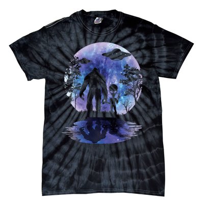 Alien Bigfoot Moon Sasquatch Ufo Extraterrestrial Tie-Dye T-Shirt