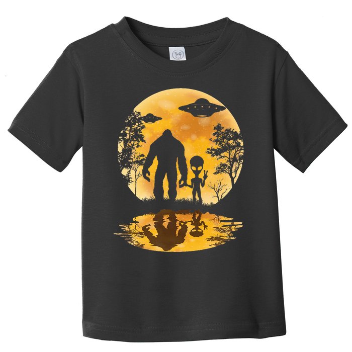 Alien Bigfoot Moon Sasquatch Ufo Extraterrestrial Toddler T-Shirt