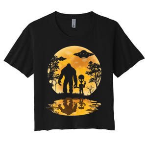 Alien Bigfoot Moon Sasquatch Ufo Extraterrestrial Women's Crop Top Tee