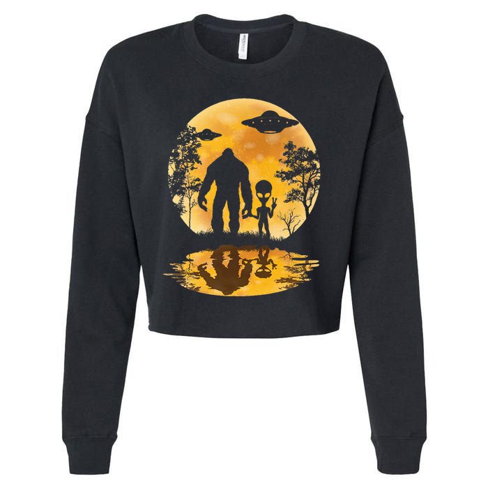 Alien Bigfoot Moon Sasquatch Ufo Extraterrestrial Cropped Pullover Crew