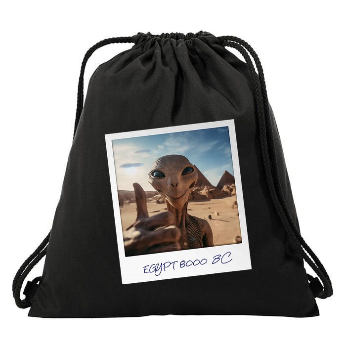 Aliens Building Pyramids Ufo Conspiracy Theory Sarcasm Drawstring Bag