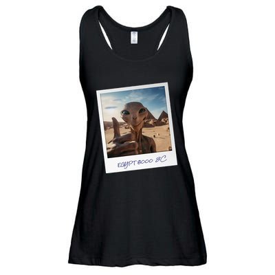 Aliens Building Pyramids Ufo Conspiracy Theory Sarcasm Ladies Essential Flowy Tank