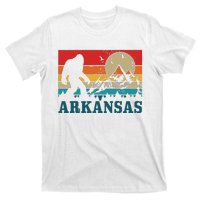 Arkansas Bigfoot Vintage Mountains Hiking Camping Gift T-Shirt