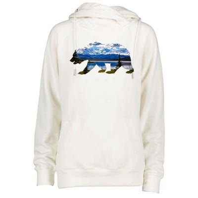 Alaskan Bear With Lake And Mountain Souvenir Gift Womens Funnel Neck Pullover Hood