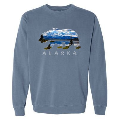 Alaskan Bear With Lake And Mountain Souvenir Gift Garment-Dyed Sweatshirt