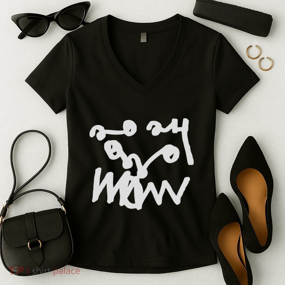 Amanda Bynes X Asspizza Women's V-Neck T-Shirt