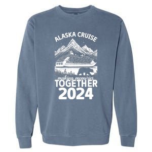 Alaska Cruise 2024 Matching Family Friends Group Alaskan Garment-Dyed Sweatshirt