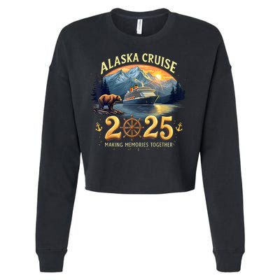 Alaska Cruise 2025 Matching Family And Group Adventure  Cropped Pullover Crew
