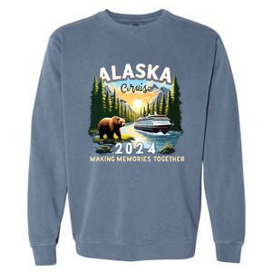 Alaska Cruise 2024 Trip Matching Family Friends Alaska Squad Garment-Dyed Sweatshirt