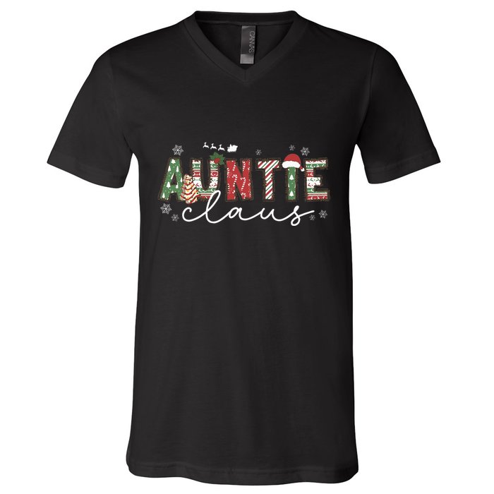 Auntie Claus Groovy Xmas Matching Family  V-Neck T-Shirt