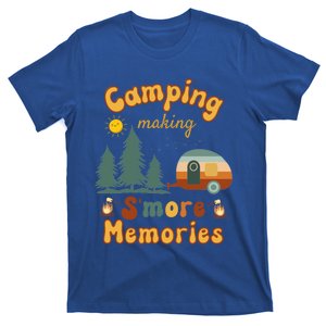 Awesome Camping Making Smore Memories Camping Lovers Meaningful Gift T-Shirt