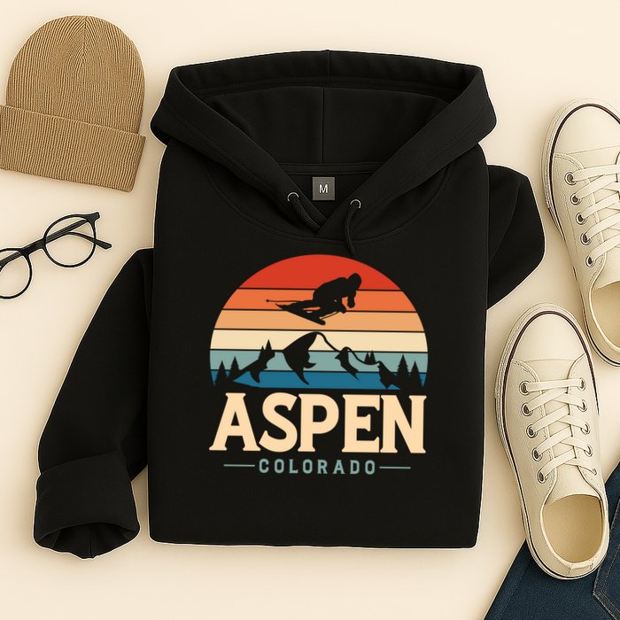 Aspen Colorado retro design is for travelers Hoodie