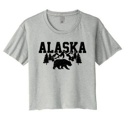 Alaska Cold Snow Mountains Cool Gift Women's Crop Top Tee