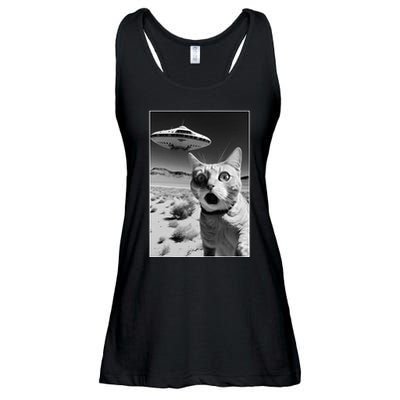 A cat taking a selfie with a ufo spaceship funny pun meme Ladies Essential Flowy Tank