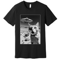 A cat taking a selfie with a ufo spaceship funny pun meme Premium T-Shirt