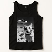 A cat taking a selfie with a ufo spaceship funny pun meme Tank Top