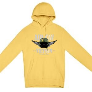 Air Cav Vietnam Huey Pilot Helmet (Distressed) Premium Pullover Hoodie