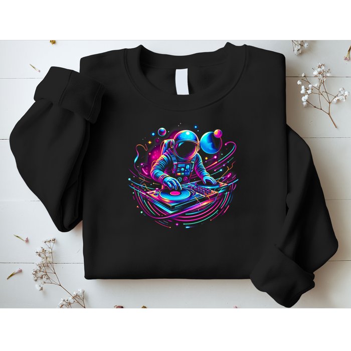 Astronaut Dj, Djing In Space, Music Lover Cool Graphic Sweatshirt