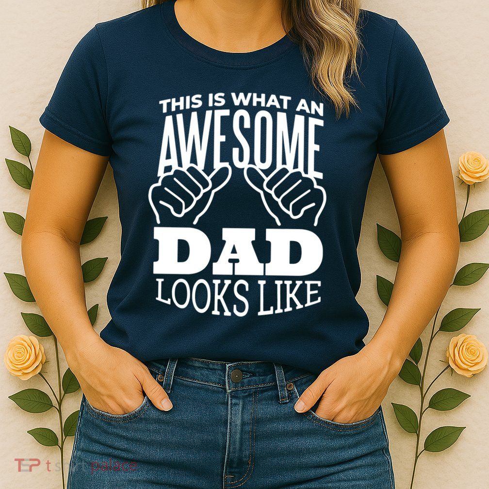 Awesome Dad Fathers Day Womens T-Shirt