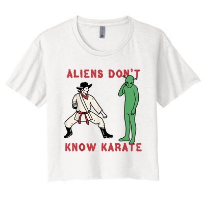 Aliens Dont Know Karate Women's Crop Top Tee