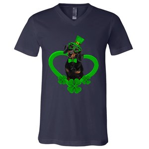 Awesome Dachshund Saint Patrick's Day Dog Dad Mom V-Neck T-Shirt