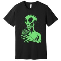 Alien Drinking Slurpie Premium T-Shirt